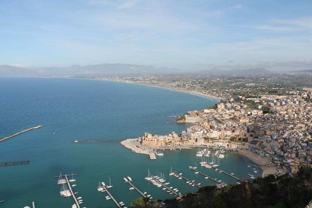 Casa Longo 2 Apartman Castellammare del Golfo Kültér fotó
