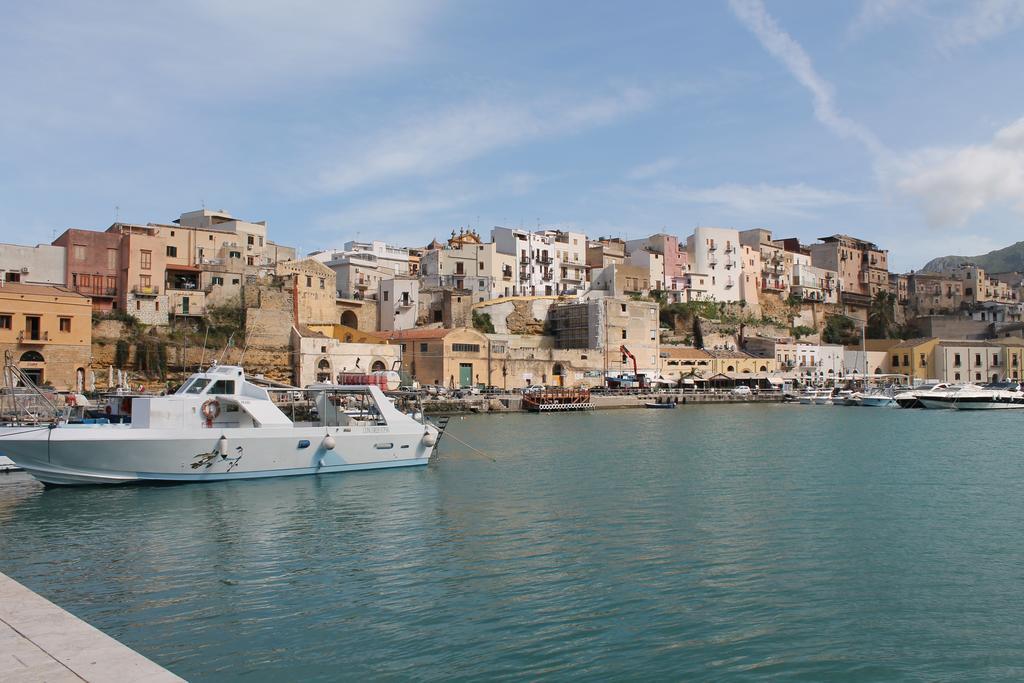 Casa Longo 2 Apartman Castellammare del Golfo Kültér fotó