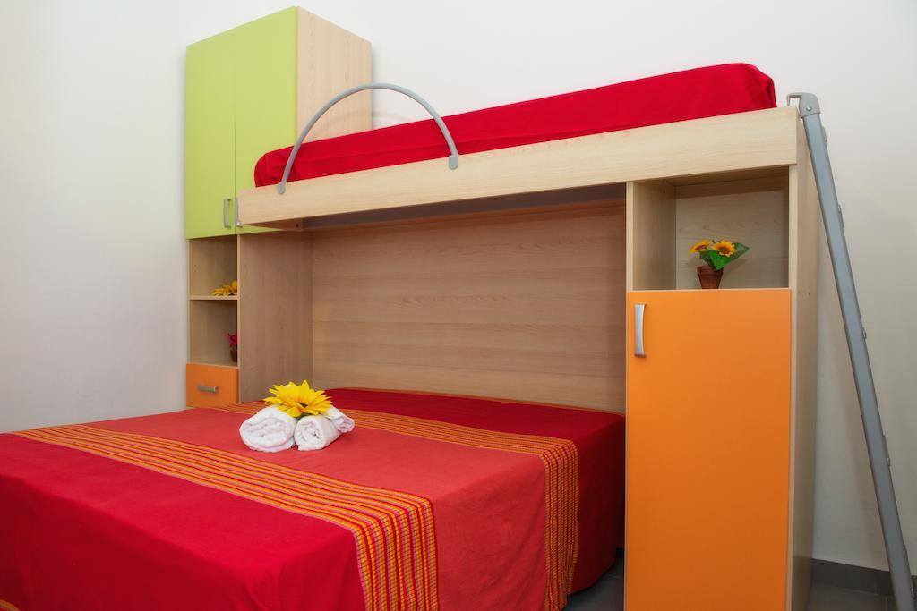 Casa Longo 2 Apartman Castellammare del Golfo Szoba fotó